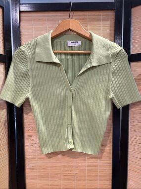 Double Zero Sage Green Ribbed Short-Sleeve Button-Up Top